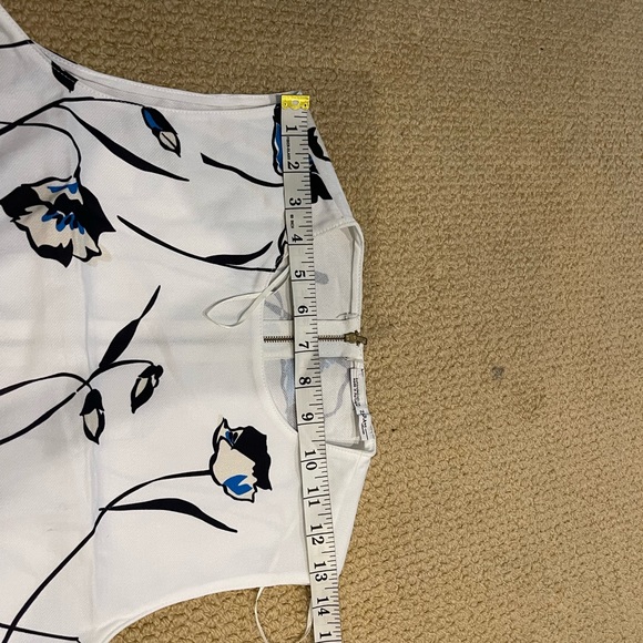 ZARA Crop Top - Picture 4 of 7